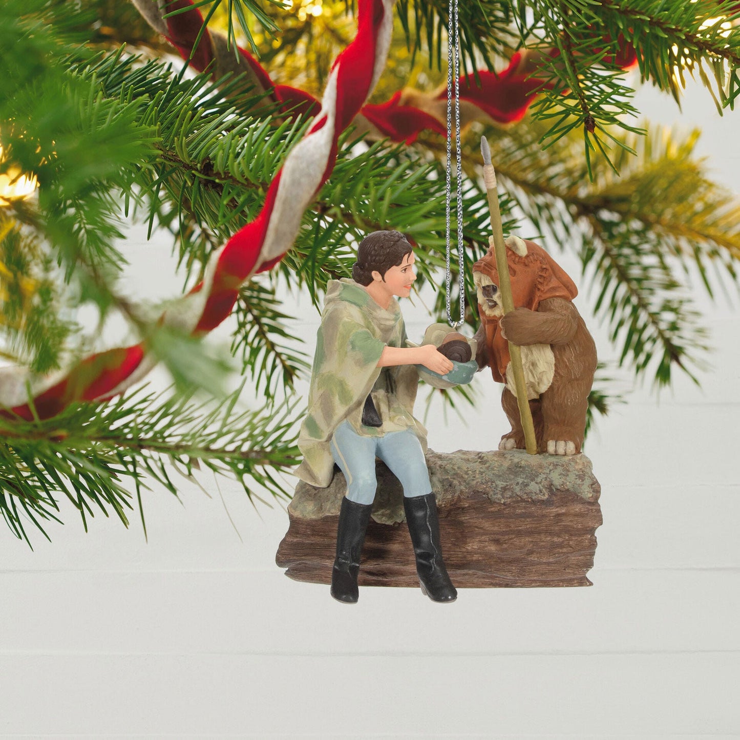 A Curious Encounter on Endor, Star Wars: Return of the Jedi, 2023 Keepsake Ornament