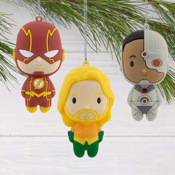 DC Justice League Mystery Ornament