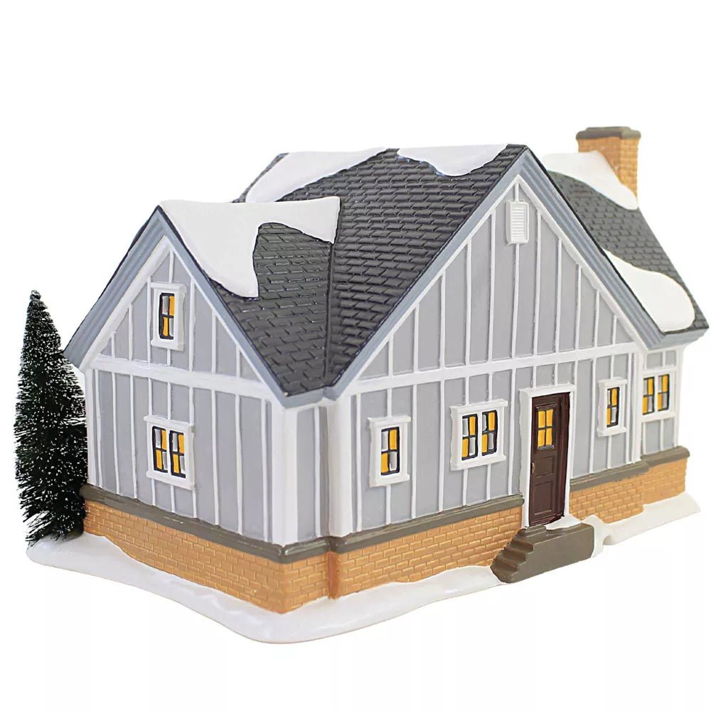 Department 56 Original Snow Village Holiday Starter Home, Lighted Building