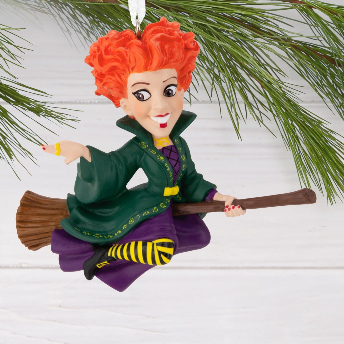 Disney Hocus Pocus Winifred Sanderson Hallmark Ornament
