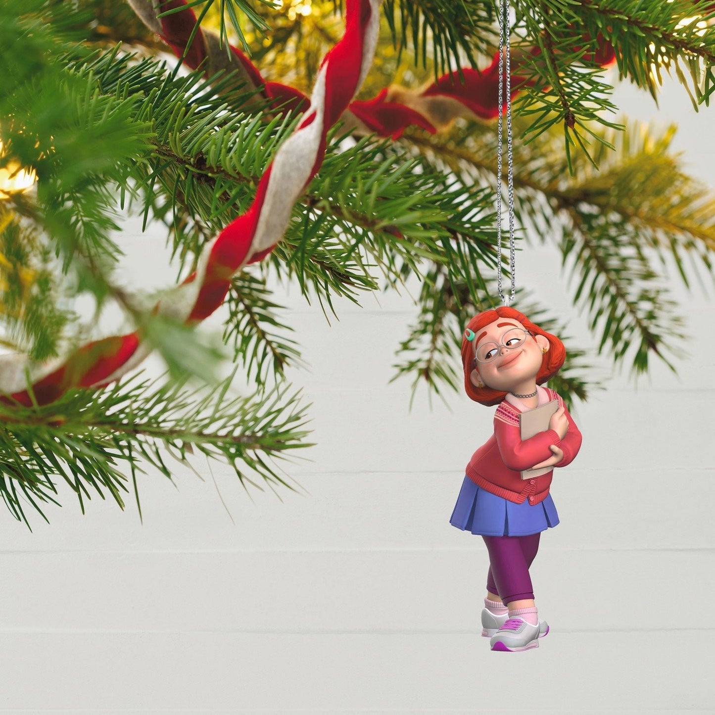 Disney/Pixar Turning Red Meilin Lee, 2023 Keepsake Ornament