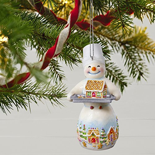 Ginger N. Sweethaus, Snowtop Lodge, 14th in the Series, 2018 Keepsake Ornament