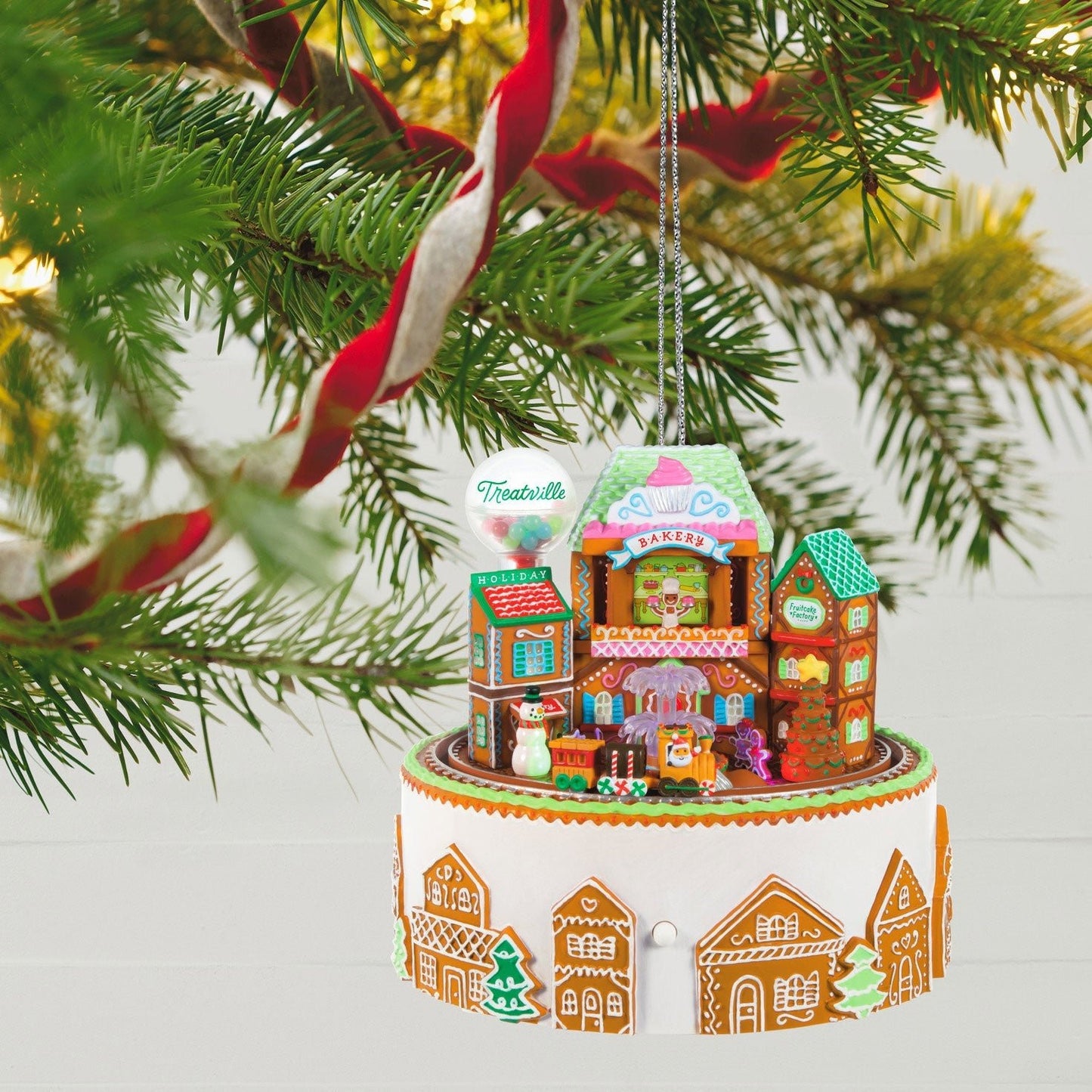 Gingerbread Village Musical, 2023 Keepsake Ornament With Light and Motion