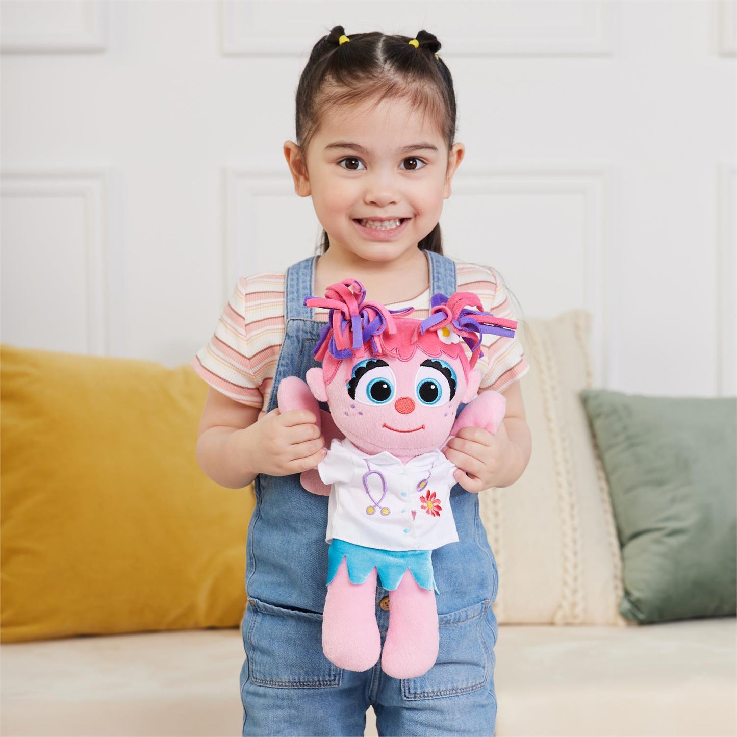 Gund Sesame Street Doctor Abby Cadabby Take-Along Buddy, 13"