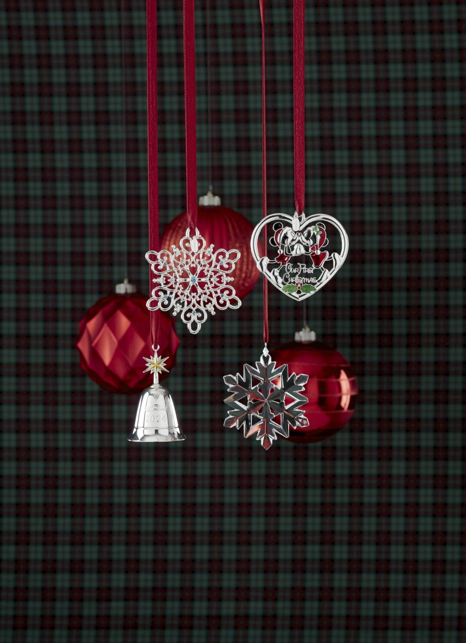 Lenox 896412 2024 Our 1st Christmas Micky & Minnie Metal Ornament
