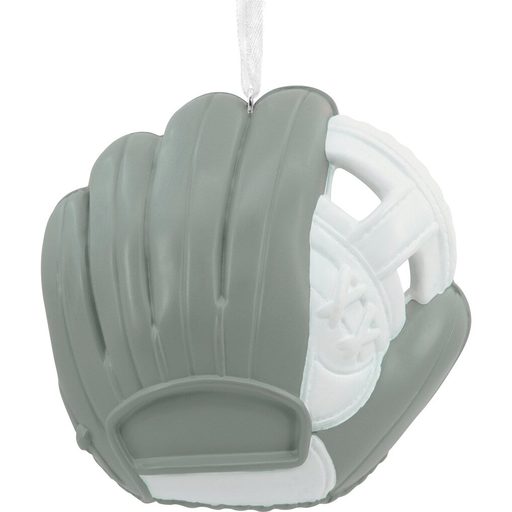 MLB New York Yankees Baseball Glove Ornament