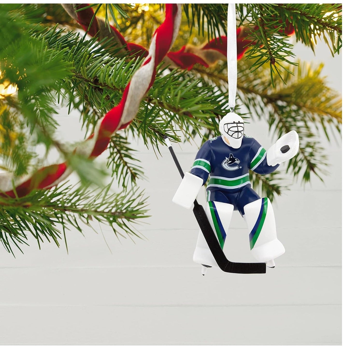 NHL Vancouver Canucks Goalie Figural Ornament