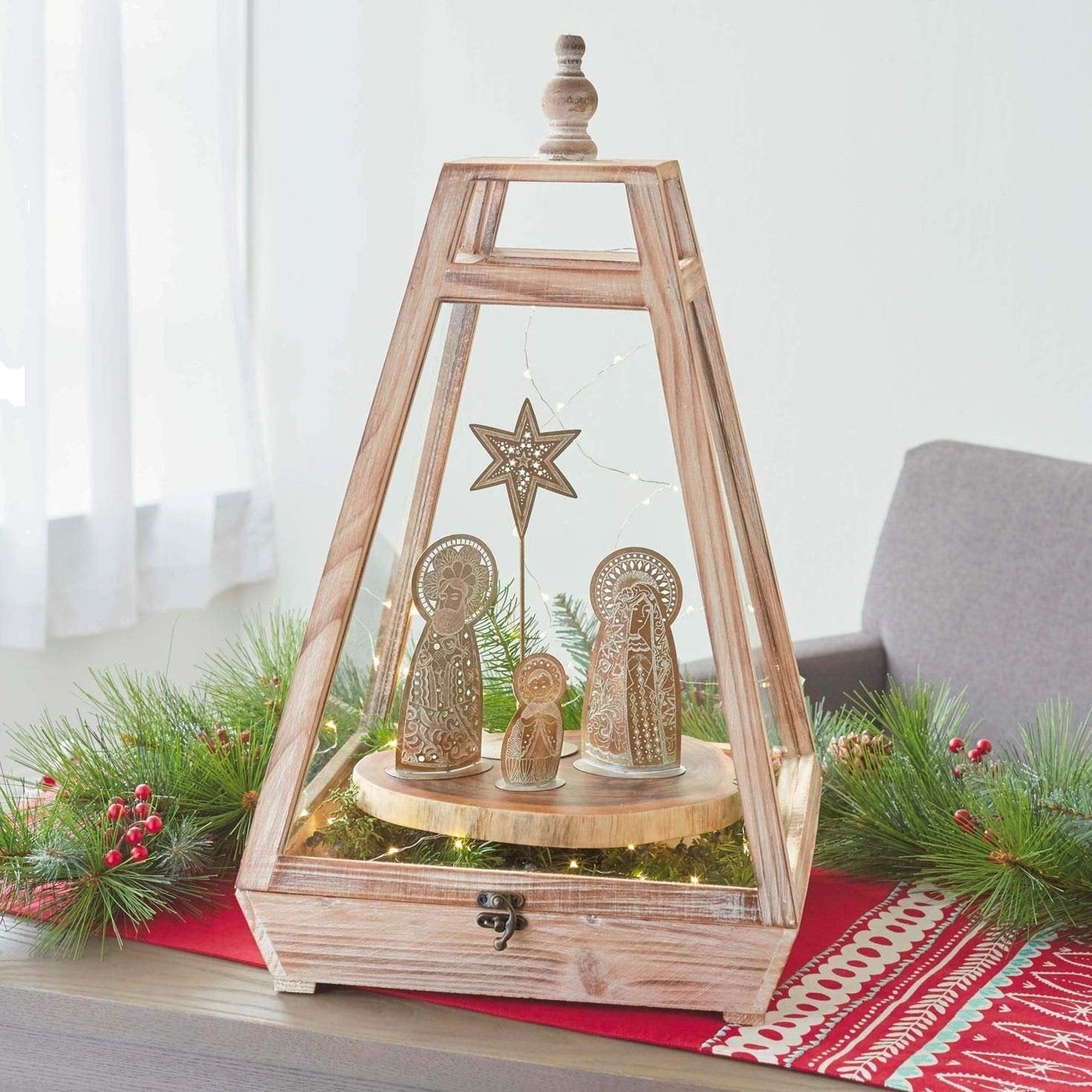 Pierced Metal Holy Family Nativity Set of 4