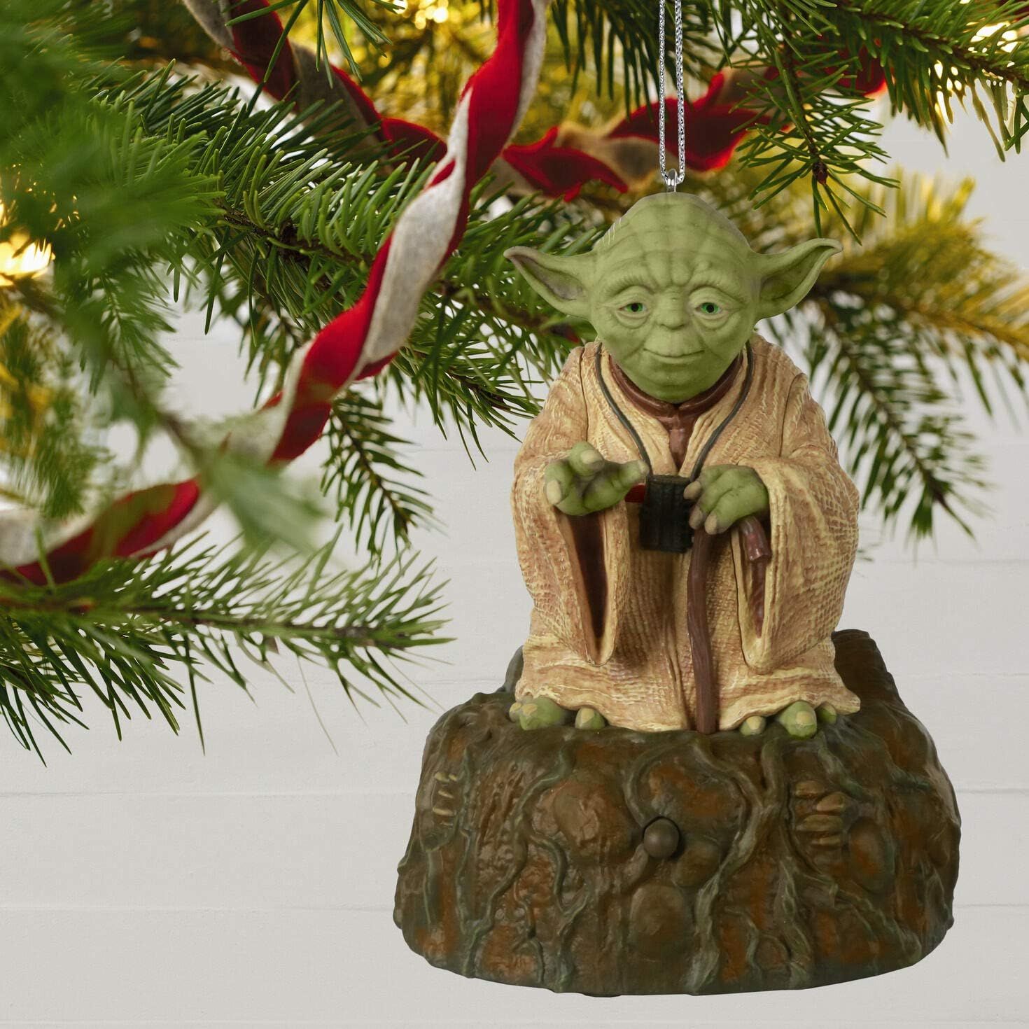 Star Wars: The Empire Strikes Back Jedi Master Yoda, 2020 Keepsake Ornament