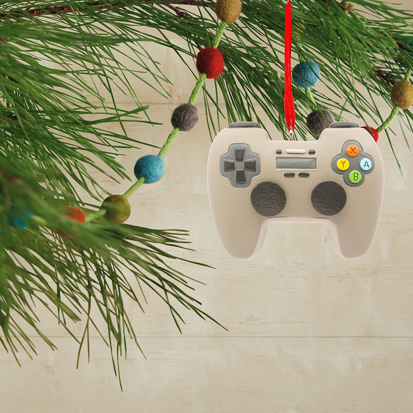 Video Game Controller Tree Trimmer Ornament