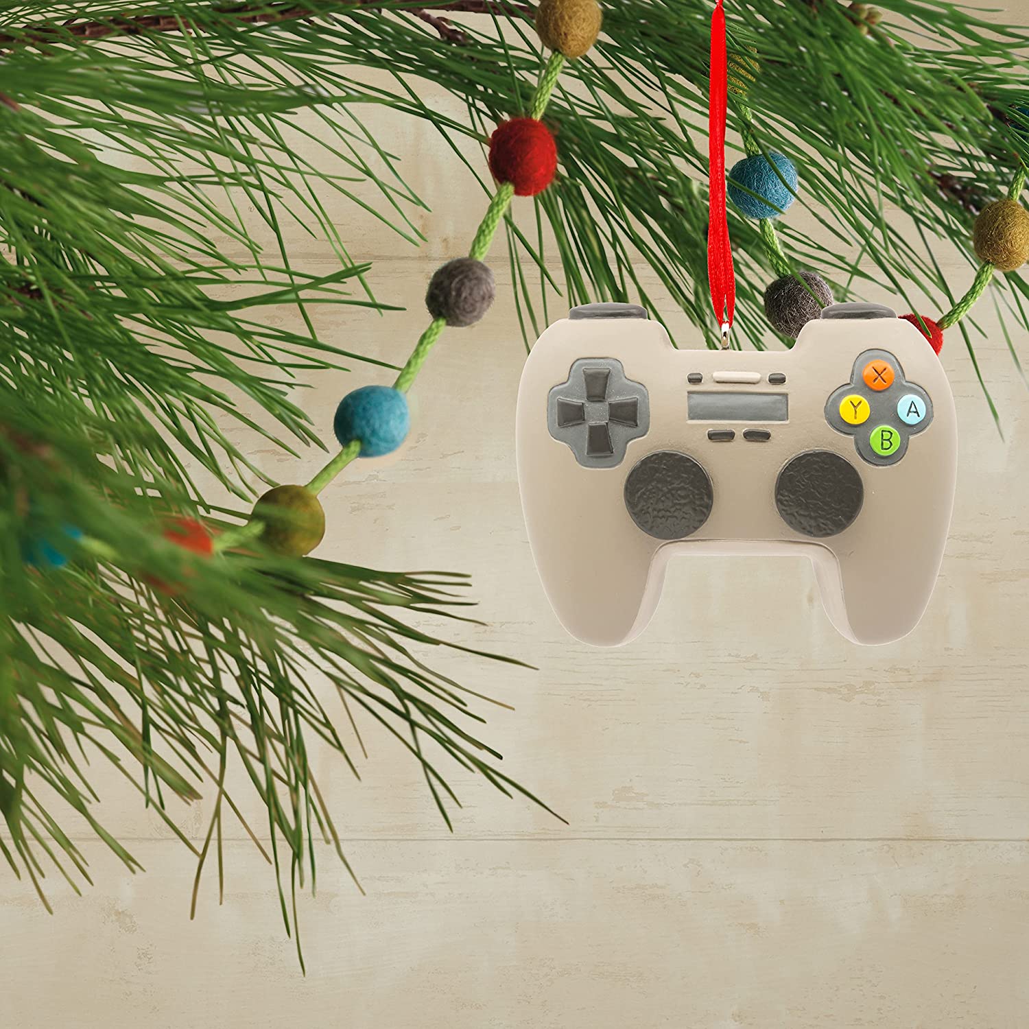Video Game Controller Tree Trimmer Ornament