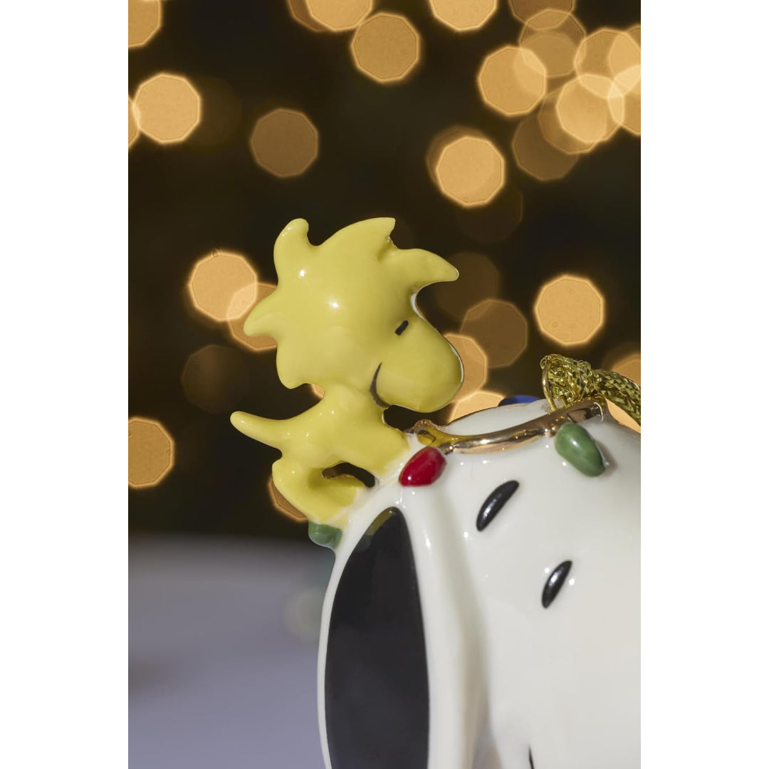 Lenox 2026 Snoopy Tangled in Lights Ornament