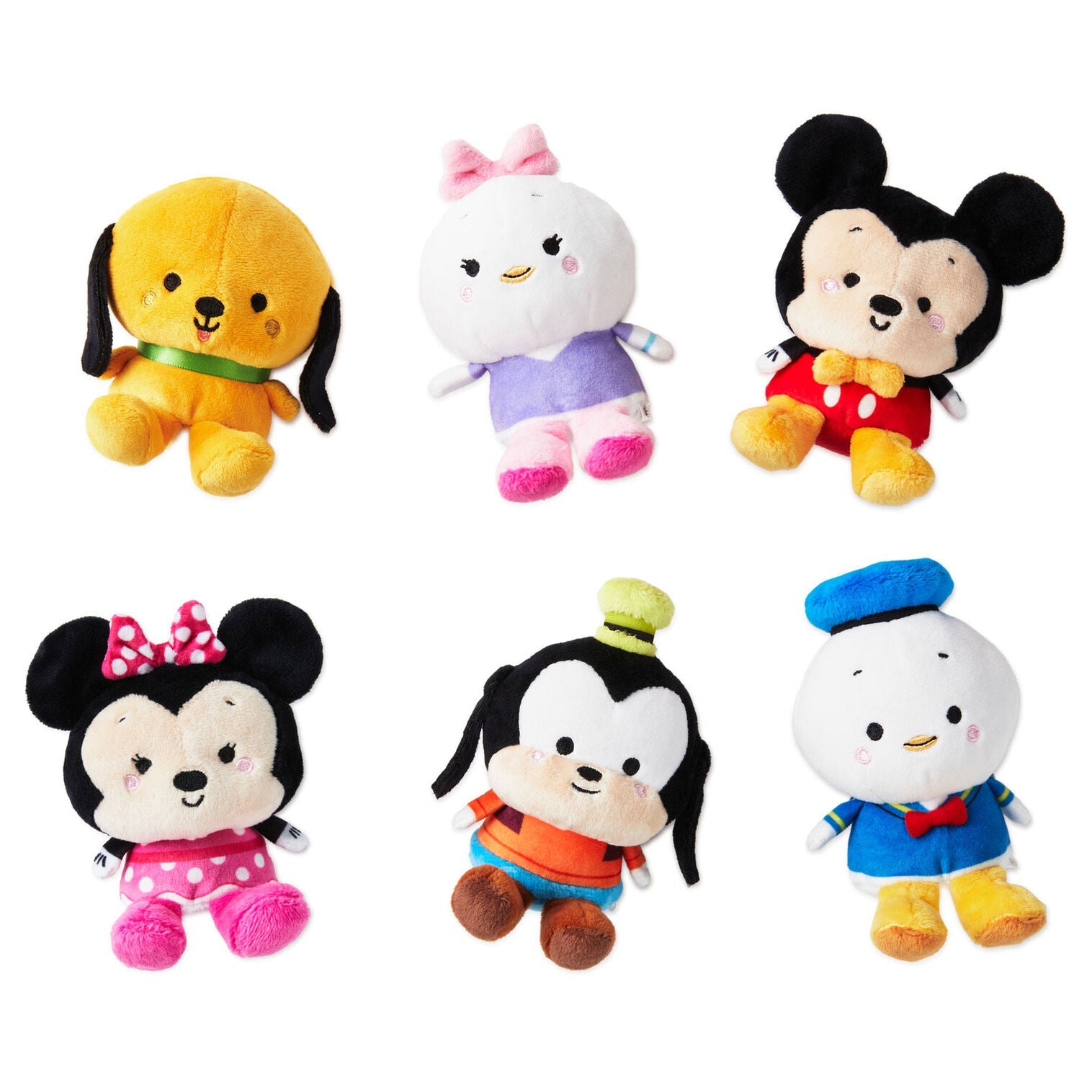 Better Together Disney Mickey and Friends Mini Mystery Magnetic Plush, 4"