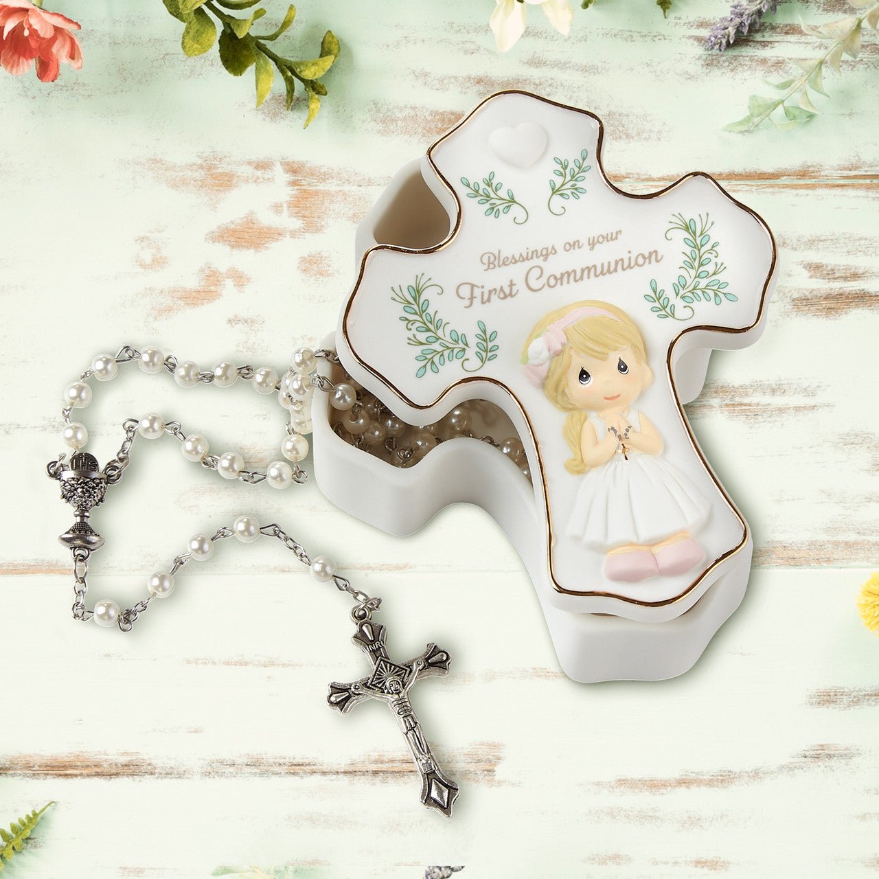 Blessings On Your First Communion Girl Rosary Box with Rosary