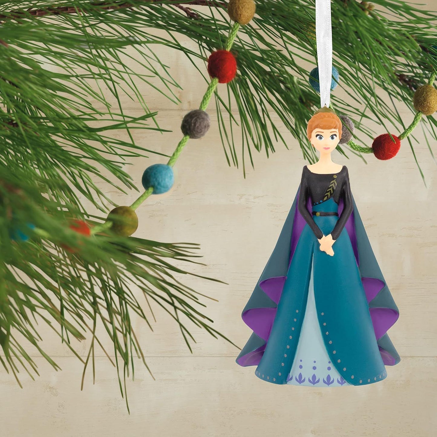 Disney Frozen 2 Anna Epilogue Hallmark Ornament