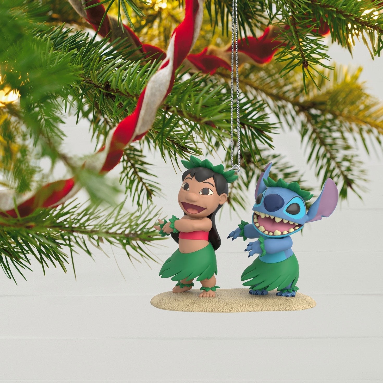 Disney Lilo & Stitch Ohana Means Family, 2023 Keepsake Ornament