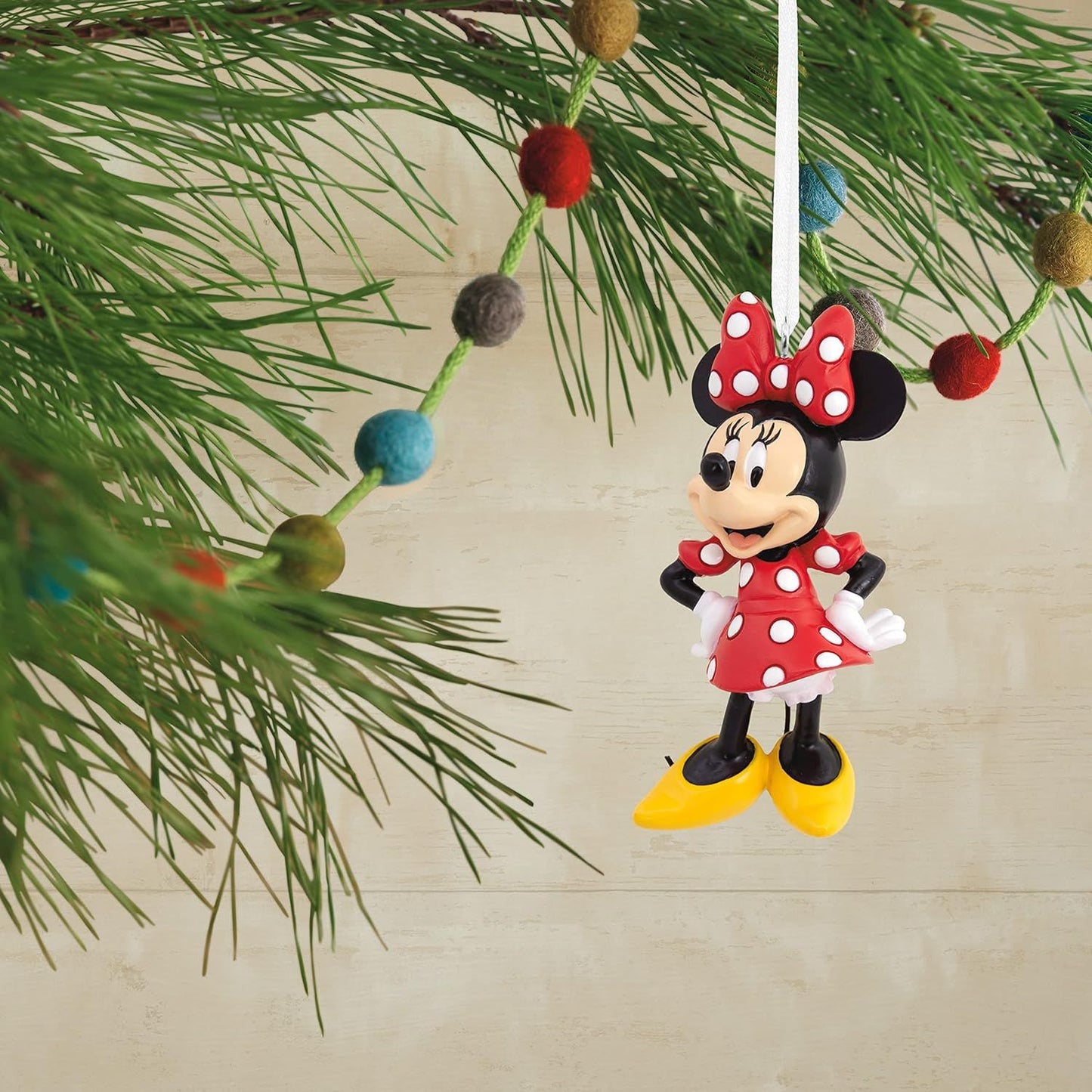 Disney Minnie Mouse Classic Pose Hallmark Ornament