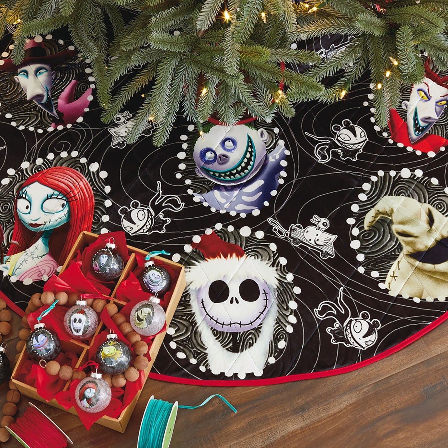 Disney Tim Burtons The Nightmare Before Christmas Halloween Town Christmas Tree Skirt, 48"