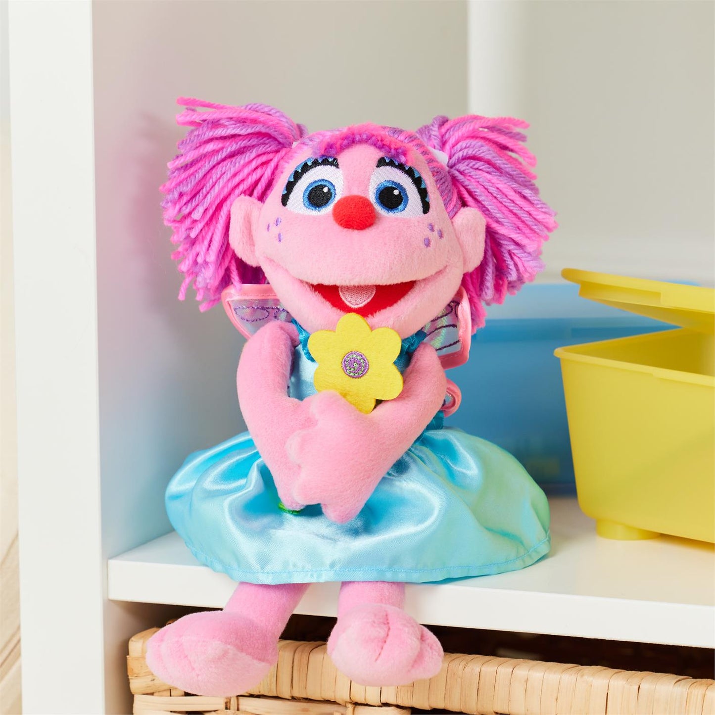 Gund Sesame Street Abby Cadabby with Flowers, 11"