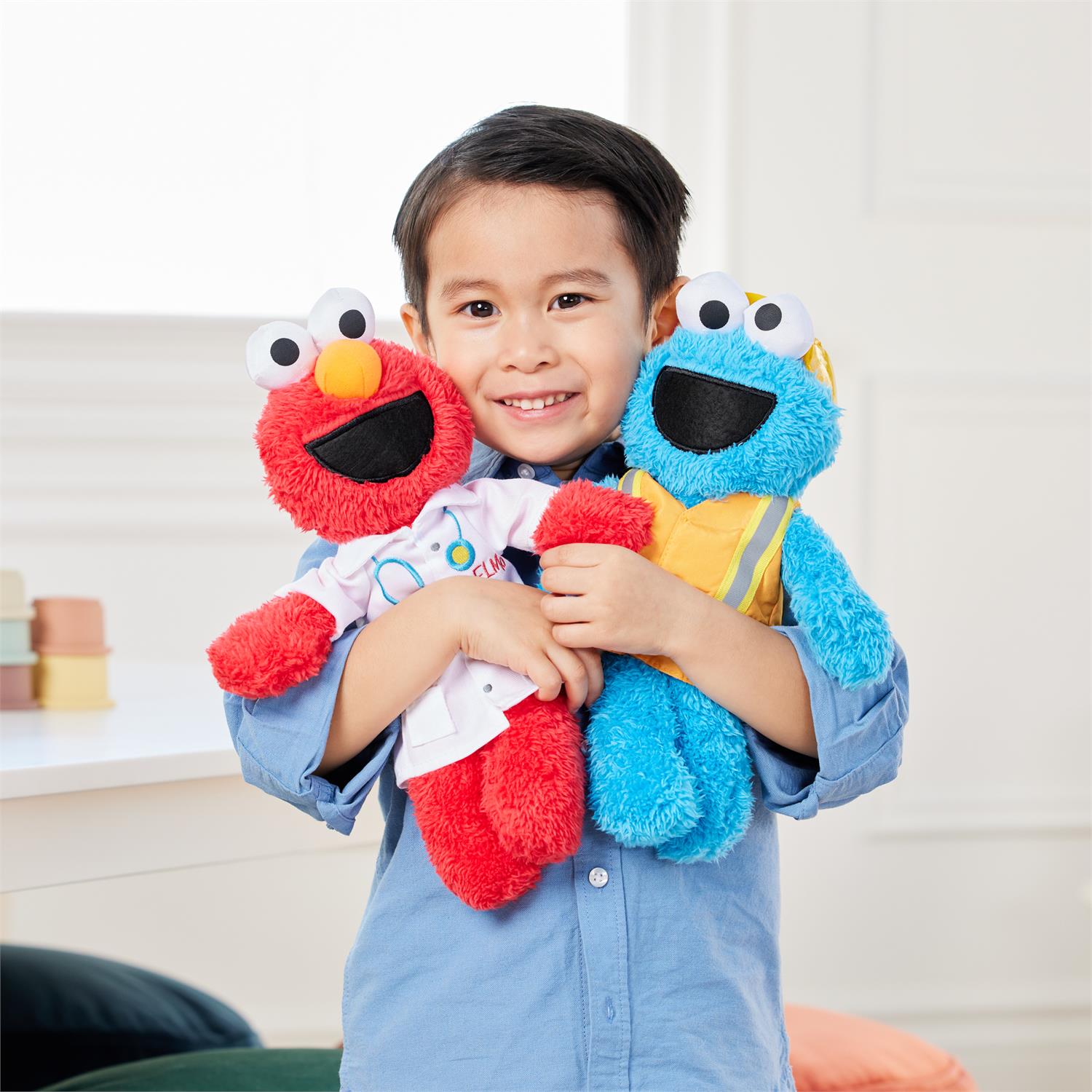 Gund Sesame Street Doctor Elmo Take-Along Buddy, 13"