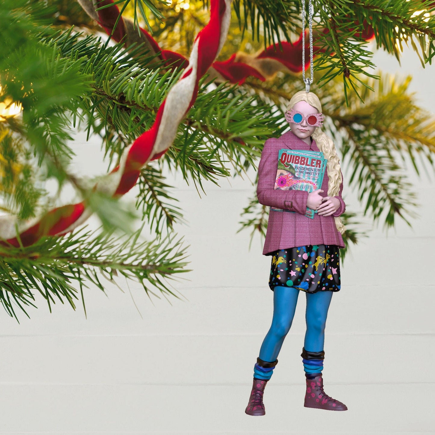 Hallmark 2022, Harry Potter™ Luna Lovegood™ Ornament Limited Quantity