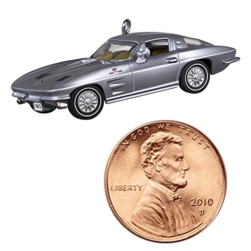 Hallmark Keepsake 0.55" Miniature Christmas Ornament 2022 Year - Dated, Lil?ÇÖ Classic Cars 1963 Chevrolet Corvette Stingray, Mini