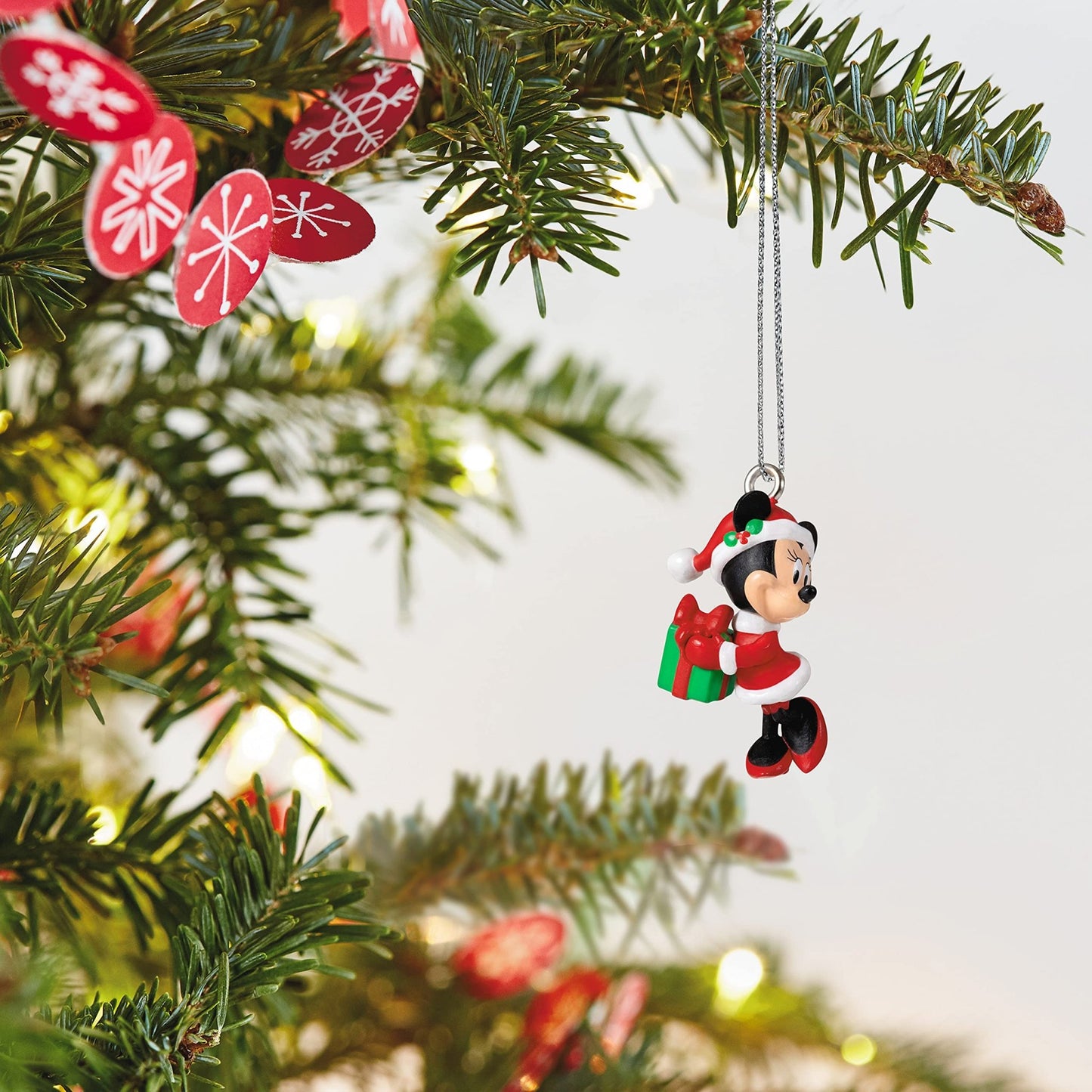 Hallmark Keepsake 0.8" Miniature Christmas Ornament 2021, Disney Minnie Mouse Merry Lil' Minnie, Mini