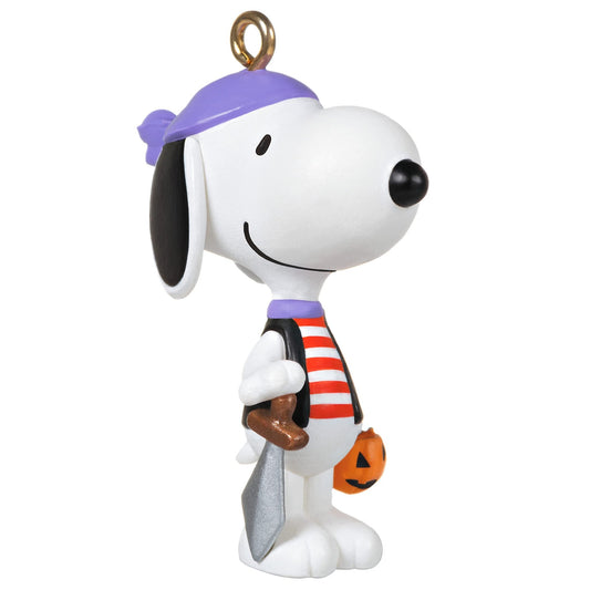 Hallmark Keepsake 1” Miniature Halloween Ornament 2021, Peanuts Pirate Snoopy, Mini