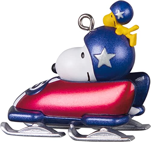 Hallmark Keepsake 1.16" Miniature Christmas Ornament 2022, Peanuts Winter Fun with Snoopy, Mini