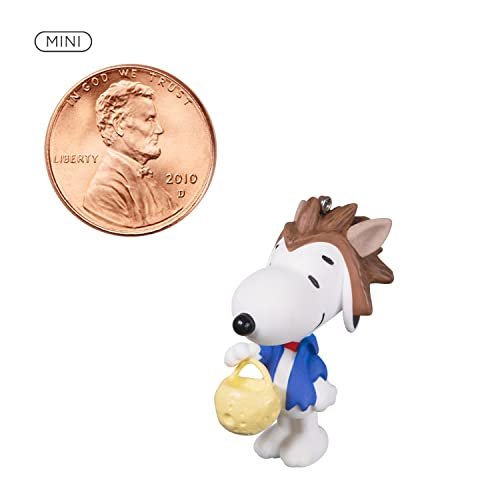 Hallmark Keepsake 1.17" Miniature Halloween Ornament 2022, The Peanuts Gang Werewolf Snoopy, Mini