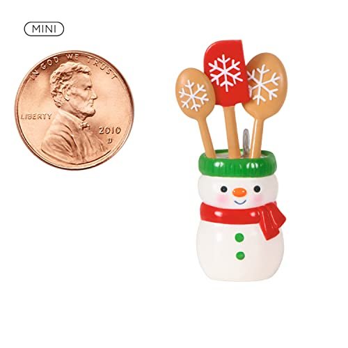 Hallmark Keepsake 1.5" Miniature Christmas Ornament, Baking It Easy, Mini