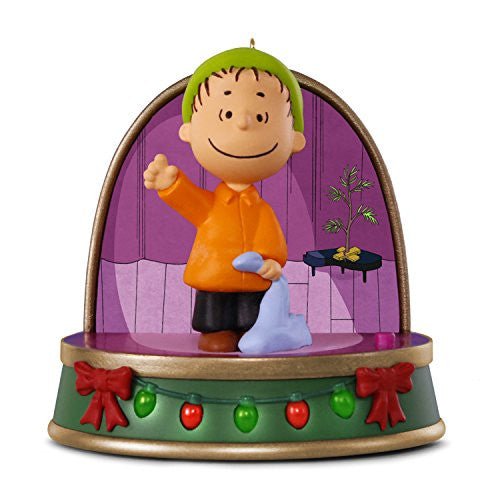 Hallmark Keepsake 2018 Peanuts "A Charlie Brown Christmas" Linus Van Pelt Storyteller Ornament