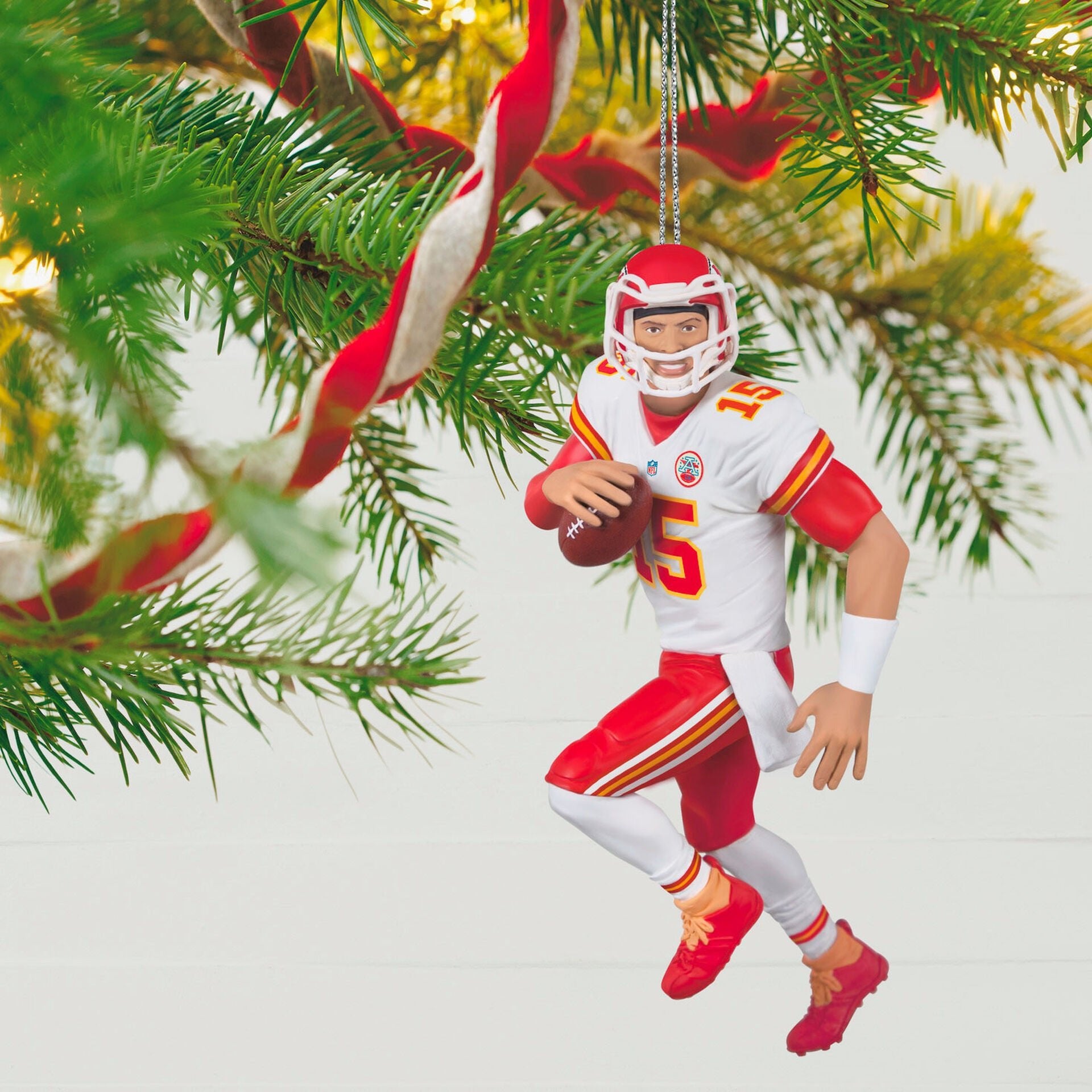 Hallmark Keepsake Ornament 2022, NFL Kansas City Chiefs Patrick Mahomes II