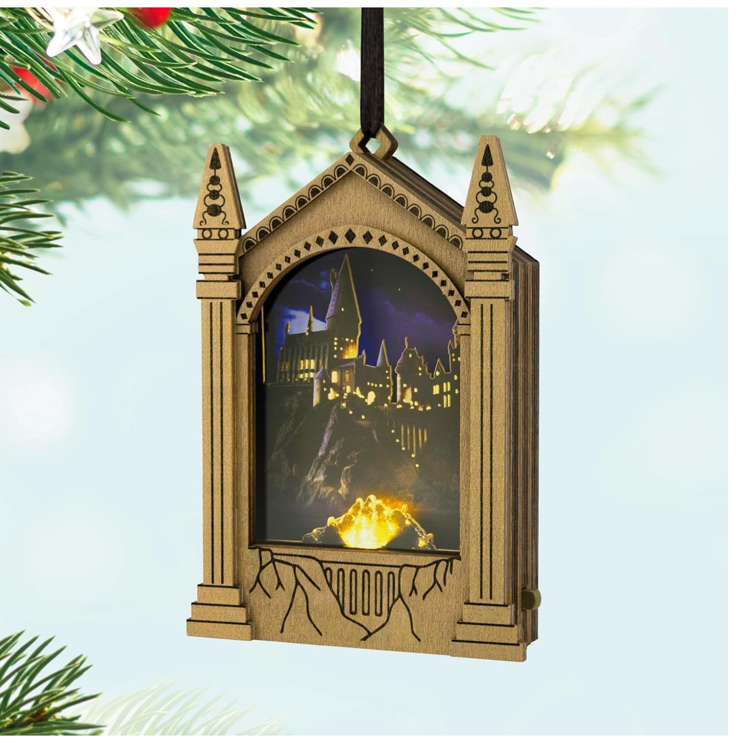 Hogwarts Harry Potter 2025 Keepsake Ornament