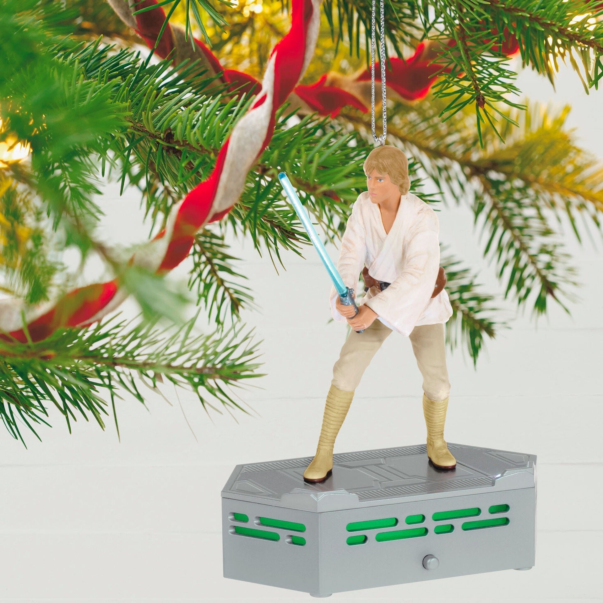 Luke Skywalker, Star Wars: A New Hope Collection, 2021 Storytellers Keepsake Ornament