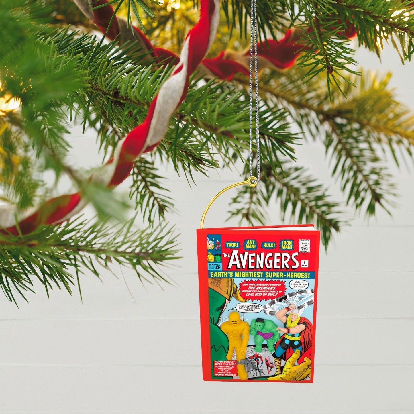 Marvel Comics The Avengers 60th Anniversary, 2023 Keepsake Ornament