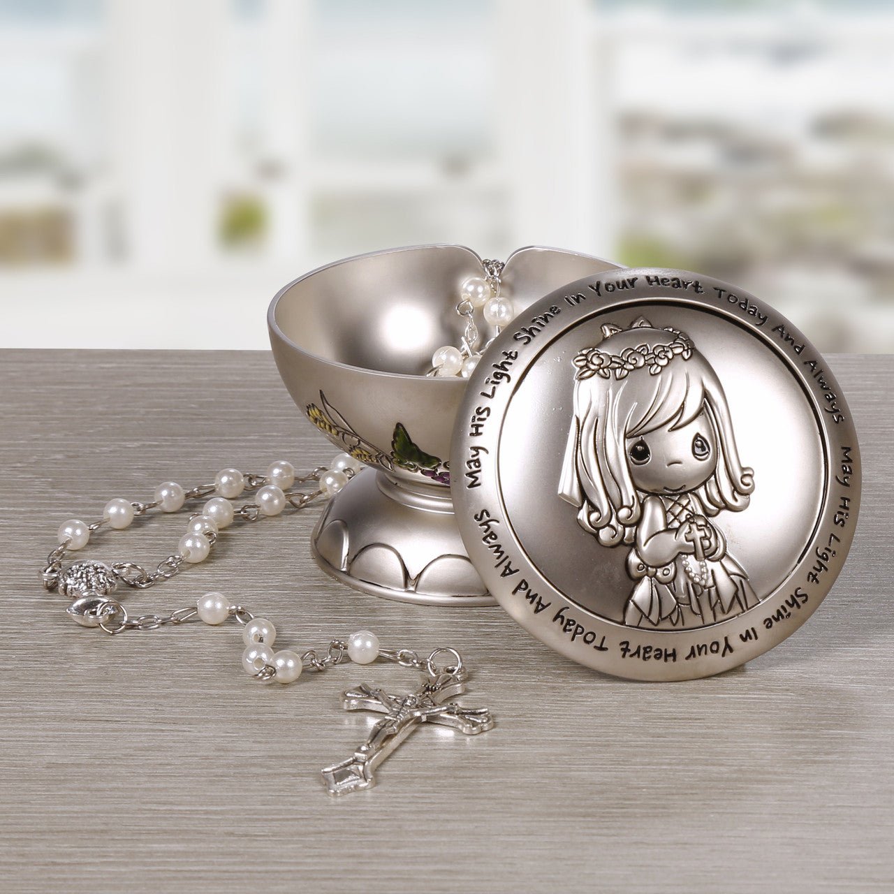 May His Light Shine in Your Heart Today and Always, Rosary Box with Rosary, Girl