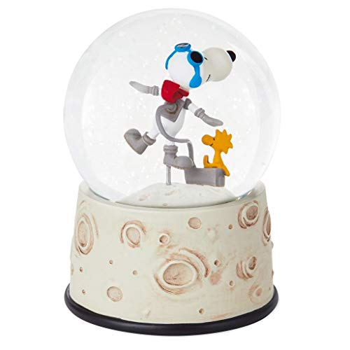 Peanuts "Make Space for Friends" Astronaut Snoopy Snow Globe