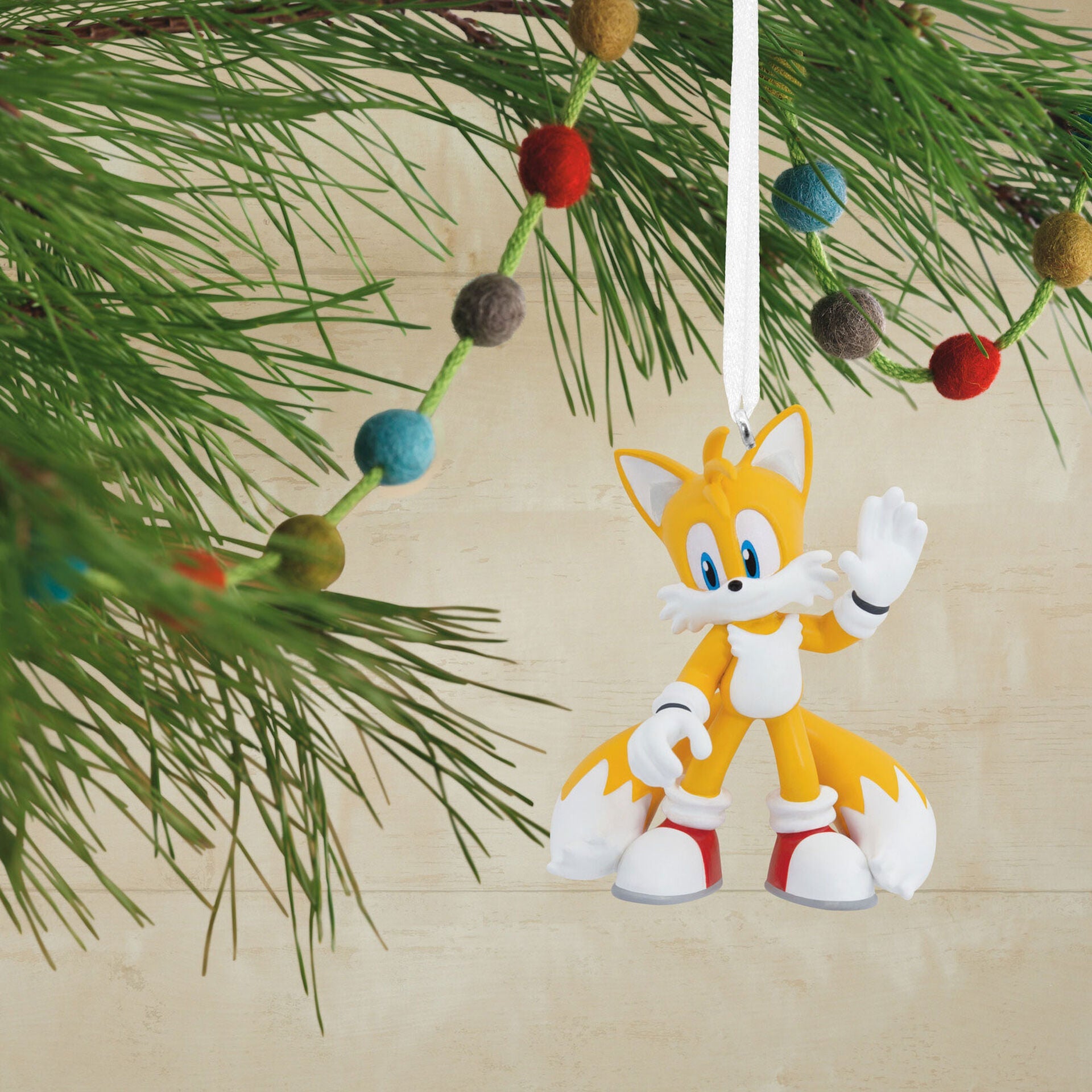Sonic the Hedgehog™ Tails Hallmark Ornament