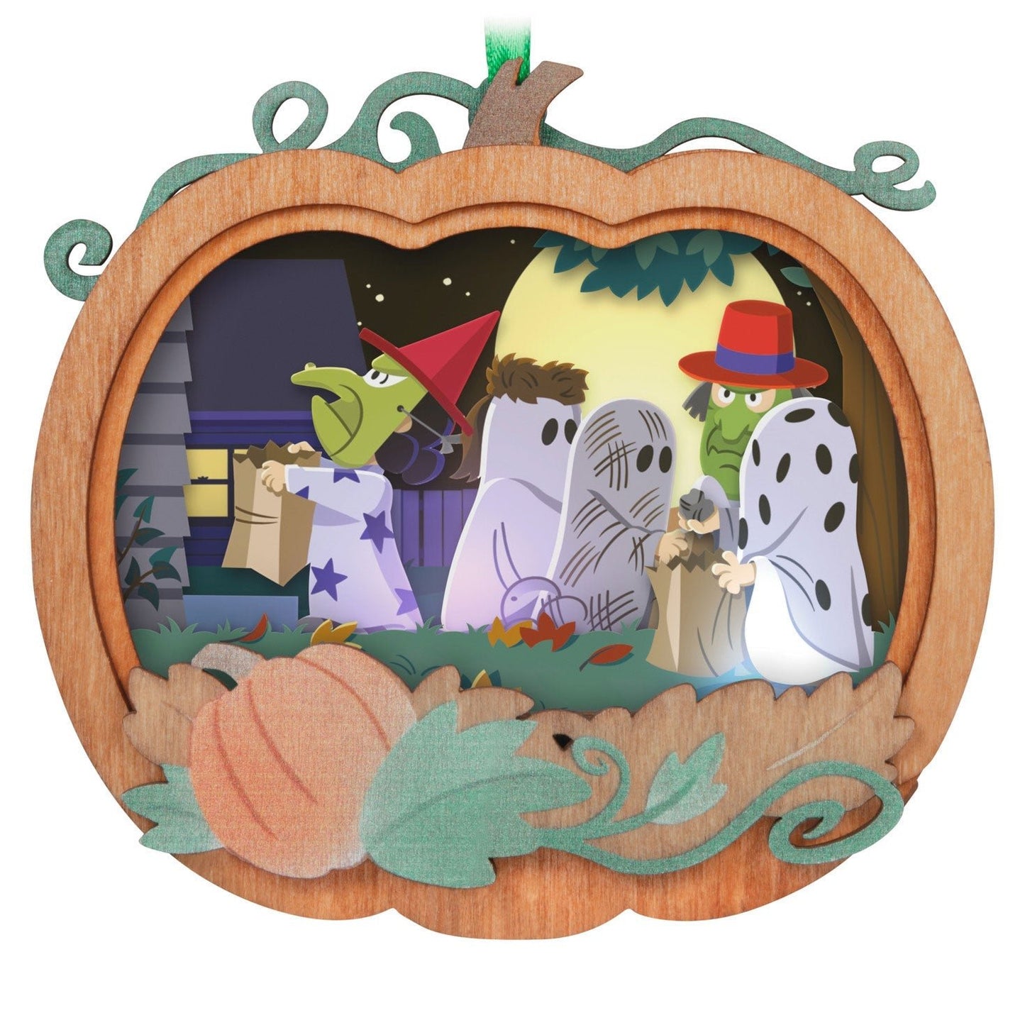 The Peanuts Gang It's the Great Pumpkin, Charlie Brown Papercraft 2024 Keepsake Ornament