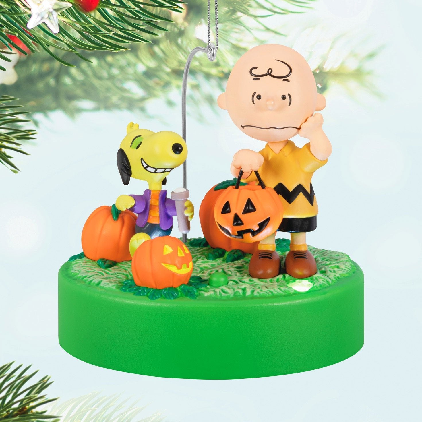 The Peanuts Gang Trick-or-Treating Pals 2024 Keepsake Ornament