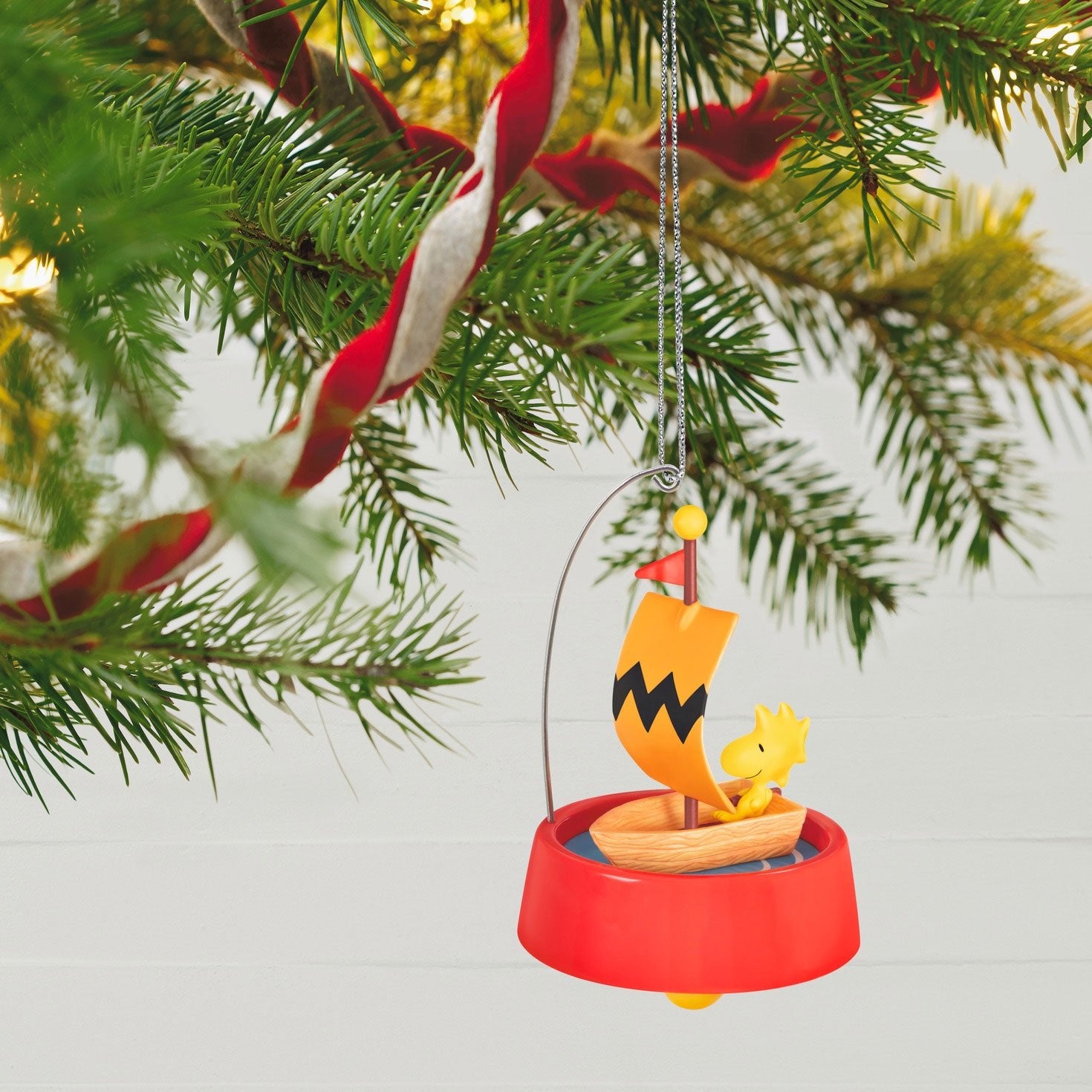 The Peanuts Gang Windward Woodstock, 2023 Keepsake Ornament