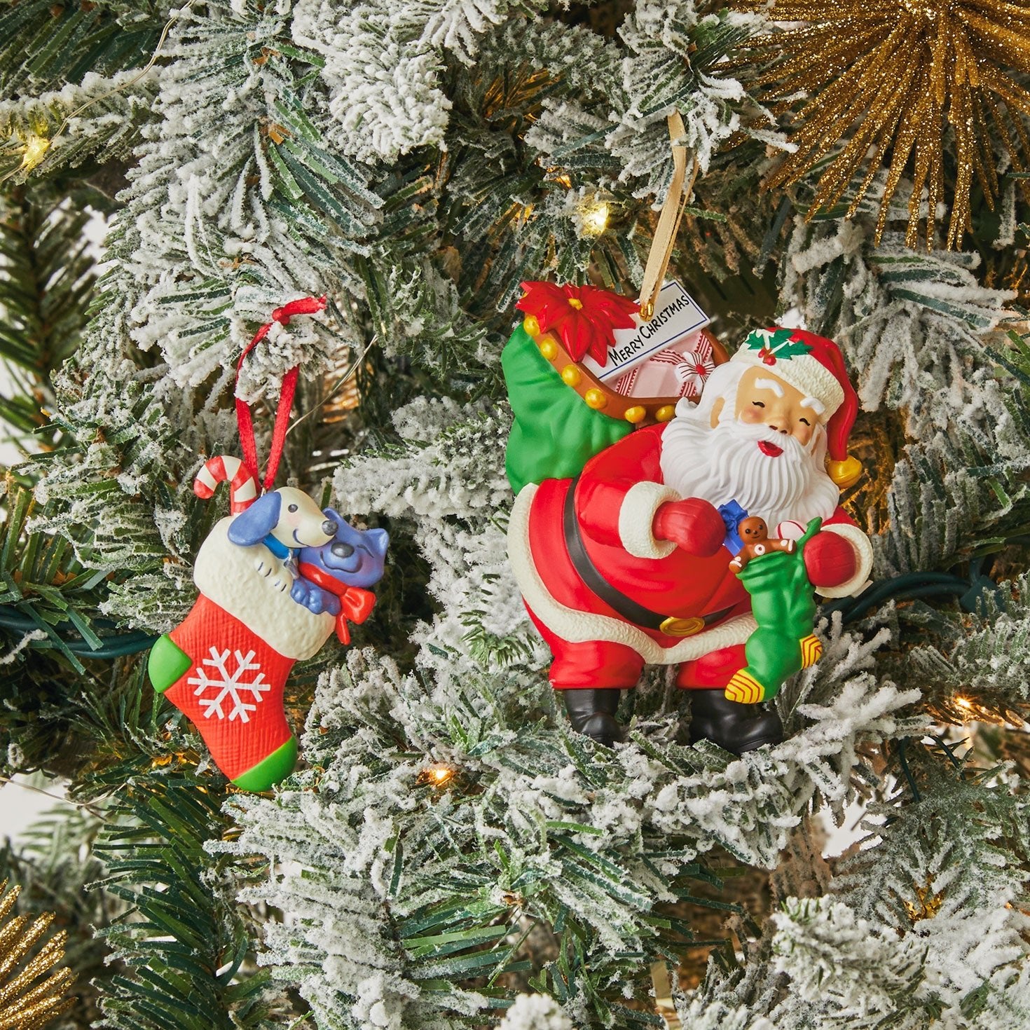 Vintage Greetings 2024 Exclusive Keepsake Ornament