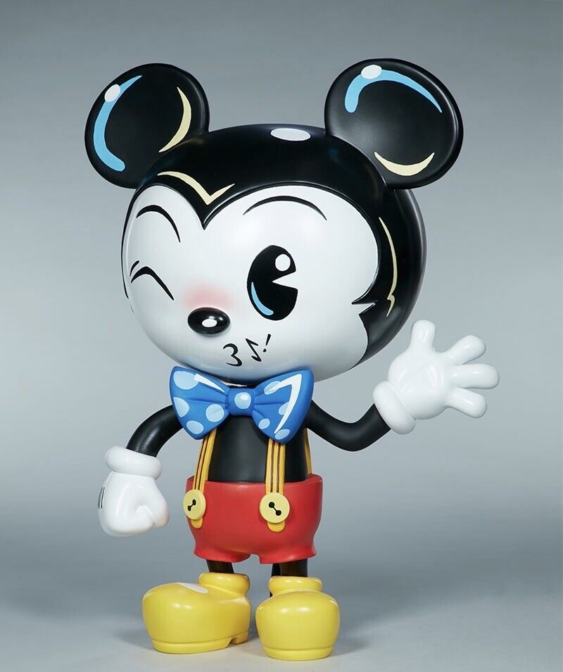 World of Miss Mindy Disney Mickey Mouse 18" Limited Edition Figurine