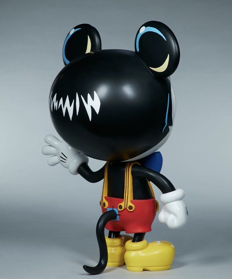 World of Miss Mindy Disney Mickey Mouse 18" Limited Edition Figurine